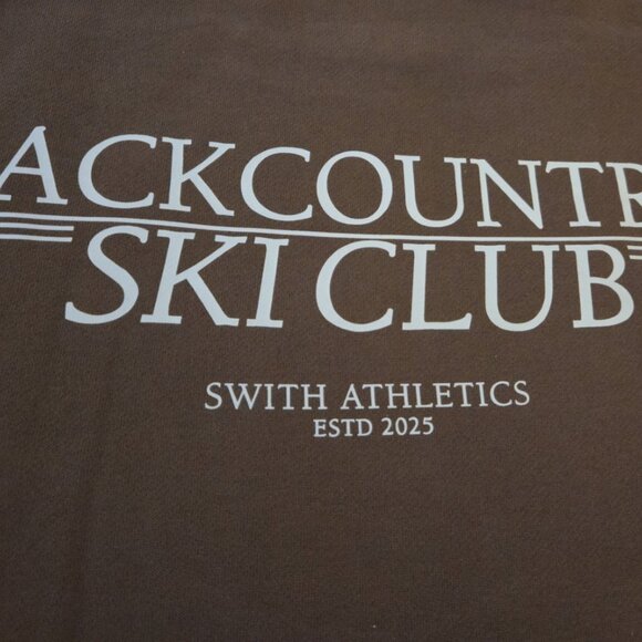 Brown Embroidered Mountain Peak Ski Club Hoodie Size Large NEW - Picture 3 of 5